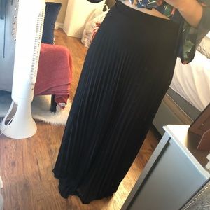 Black Maxi skirt